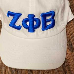 หมวกเบสบอลปักลาย Zeta Phi Beta White Hat ZPB ปรับสายได้ สไตล์ลำลองสำหรับผู้หญิง - Product Image 6