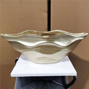 Vente directe d'usine de pots de fleurs décoratifs en fibre de verre de style moderne minimaliste en forme de vague - Product Image 3