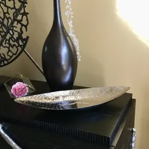 Moderno Cuenco Decorativo de Metal, Centro de Mesa Hecho a Mano de Primera Calidad para la Mesa del Comedor, Cuenco Artístico de Cerámica Seguro y Plateado - Product Image 5