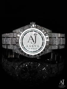 นาฬิกาข้อมือผู้ชาย Aarva Jewels รุ่น Miyota ระบบออโตเมติก ดีไซน์ทันสมัย ประดับเพชร VVS Moissanite ตัวเรือนสแตนเลสสตีล 316L หรูหรา สไตล์ฮิปฮอป พร้อมฟังก์ชั่นวันที่ - Product Image 1