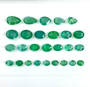 Meilleur prix, 100% naturel, émeraude zambienne de 6x4-6x8 mm, forme mixte, couleur vert bleuté, qualité supérieure, pierres précieuses en vrac pour la fabrication de bijoux - Product Image 1