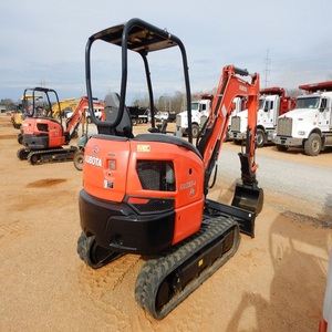 Mini-excavatrice Kubota d'excellente qualité avec un système hydraulique robuste, un design compact et des performances fiables - Product Image 4