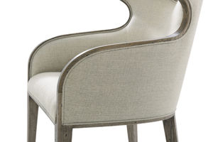 Chaise de salle à manger contemporaine à dossier incurvé avec structure en bois massif et rembourrage haut de gamme pour un intérieur luxueux - Product Image 5