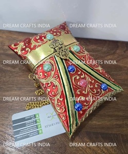 Bolso de mano de latón con diseño grabado, hermosos colores, forma irregular, bolso largo colgante hecho a mano para boda - Product Image 4