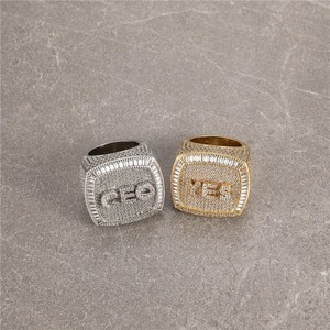 Bague Hip Hop en Diamant Moissanite de Haute Qualité pour Occasions Spéciales, Fêtes et Cadeaux, Disponible à un Prix Raisonnable en provenance d'Inde - Product Image 1