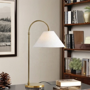 Lámpara de Mesa Moderna de Metal de Alta Calidad, Lámpara Decorativa de Metal para Sala de Estar y Dormitorio a Precio de Mayoreo - Product Image 2