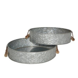 Base Redonda Grande de Metal de Diseño Clásico con Asas de Madera, Decoración Rústica Vintage para Hogares Modernos o Cocinas - Product Image 6
