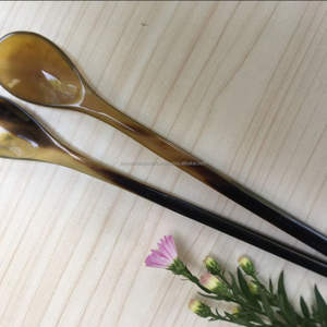 Cuillère en corne de buffle marron avec manche en bois pour la maison, taille 6 pouces, cuillère décorative en buffle de luxe, vente chaude - Product Image 2