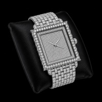 Montre élégante pour femme avec cadran carré serti de diamants en quartz, verre saphir, bracelet en acier inoxydable et or blanc