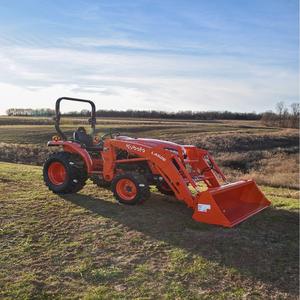 Tracteur Kubota L2502HST haute performance de qualité supérieure disponible dès maintenant en stock. Achetez aujourd'hui, livraison rapide et fiable. - Product Image 4