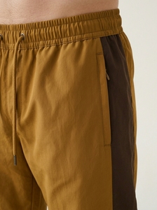 Survêtement pour homme, couleur unie, manches longues, taille élastique, à capuche, décontracté, hiver, respirant, léger, séchage rapide, polyester, coupe classique - Product Image 5