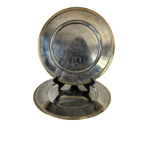 Assiettes décoratives et napperons de la plus grande qualité en métal Plaques de réglage de table pour les fournitures de restaurant d'hôtel à bon prix - Product Image 1