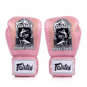 ถุงมือชกมวยหนังแท้ Fairtex สีแดงคุณภาพพรีเมียม แบบสั่งทำพิเศษ กันน้ำ น้ำหนักเบา ป้องกันรังสียูวี กันลื่น สำหรับศิลปะการต่อสู้ - Product Image 4