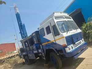 Máquina de perforación rotativa de 200 metros, dispositivo de perforación de pozo de agua montado en camión, profundidad de perforación máxima de 200 m - Product Image 5