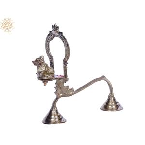 Shodash upachara Nandi โคมไฟทองเหลืองขนาด8นิ้วทำด้วยมือของตกแต่งบ้านผลิตในอินเดีย - Product Image 1