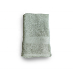 Serviette de bain en coton Spa Combed 30x60 pouces 560GSM avec des lignes grises de style Zen brodées et douce absorption Fabriquée en Inde Fournisseur OEM ODM - Product Image 1