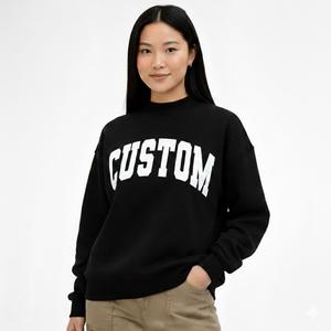 Service ODM – Nouveau pull molletonné oversize pour femme, col roulé, manches longues, en polaire écologique, avec logo frontal – Collection Hiver - Product Image 2