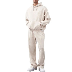 Ensemble de survêtement décontracté pour homme, confortable pour l'hiver, avec col à capuche, design tendance, coupe régulière, parfait pour se détendre toute la journée - Product Image 1