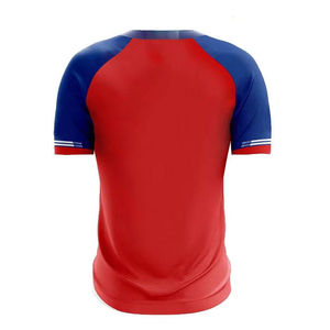 เสื้อยืดคอกลมแขนสั้นสีแดงสำหรับผู้ชาย ผ้าถัก สีพื้น ลำลอง ทรงปกติ - Product Image 4