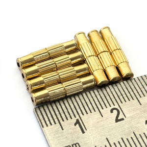 กุญแจทองเหลืองความปลอดภัยสูงสำหรับประตูและรั้ว ทนทาน ป้องกันสนิม และพร้อมส่งออกสำหรับผู้จัดจำหน่ายฮาร์ดแวร์ระดับโลก - Product Image 1