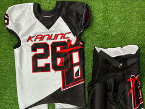 Uniforme de football américain premium 2026 pour jeunes, tissu léger, jersey et pantalon athlétiques anti-humidité, prix de gros - Product Image 4