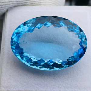 Topaze bleue naturelle, taille ovale, grande taille 99,19 carats, qualité AAA, lustre parfait, disponible à prix avantageux. - Product Image 3
