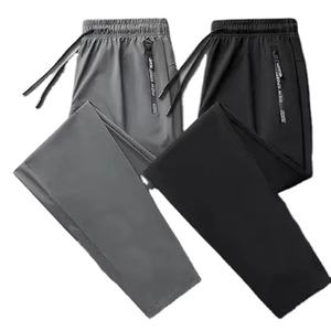 OEM personalizado pantalones cargo de los hombres con múltiples bolsillos caqui marrón casual pantalones apilados - Product Image 2