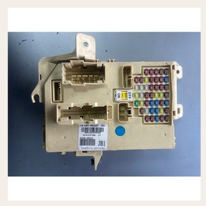 Pièces de voiture Hyundai d'occasion 91950-3X012 compatibles avec Hyundai Sonata, boîte de jonction, fusible, relais, boîte de jonction intelligente - Product Image 2
