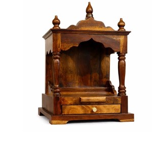 Templo de Madera Tallada para el Hogar |   Altar Compacto para Dios con Bandeja Extraíble |   Comercio al por mayor B2B en India - Product Image 3