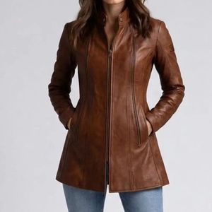 <b>men's</b> black quilted <b>leather</b> bomber <b>jacket</b> with <b>brown</b> <b>leather</b> accents on the collar and zipper detailing - Product Image 4
