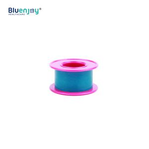 Bluenjoy CE-gecertificeerde Klasse I waterdichte hypoallergene medische zachte siliconen tape met perforaties voor het bevestigen van gaasbuizen, kwetsbaar materiaal. - Product Image 4