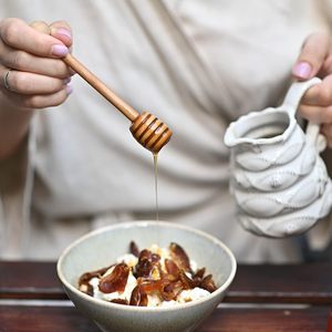 Palitos para Miel - Palitos de Madera para Miel, Mini Palitos de Miel de 3 Pulgadas, Palitos Agitadores de Miel para Dispensar en Tarros y Bodas - Product Image 2