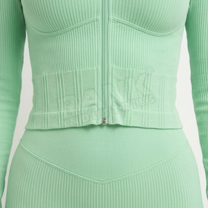 Ensembles de sport pour femmes en marque privée, ensembles de fitness sans couture, tenue de yoga très extensible, personnalisation disponible - Product Image 4