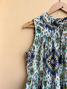 Vestido de manga Ikat con estampado de algodón Floral Vintage de verano con detalle de borlas bordadas Vestido maxi de algodón indio Cintura natural - Product Image 2