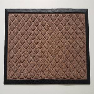 Tapis de porte en polypropylène de qualité supérieure avec envers en caoutchouc, lavable, antidérapant, pour intérieur/extérieur, design décoratif, pour la vente en gros - Product Image 1