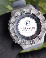 Pragalbh Jewels Maßgefertigte Diamantbesetzte Uhr mit Mikro-Pavé-Moissanit Luxuriöse Edelstahl-Quarzuhr für Herren und Damen