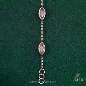 Bracelet Éblouissant en Diamant de Laboratoire Taille Marquise avec Stations à Sertissage Flottant et Chaîne Délicate pour Femme - Product Image 4