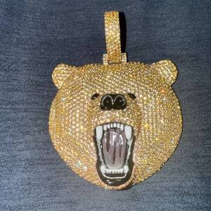 Pendentif Tête d'Ours Luxe Sertie de Diamants en Forme de Diamant Or Moissanite Bijoux Hip Hop Breloque Animal Féroce Bling - Product Image 2