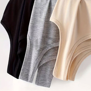 Best Selling OEM Service Design Breathable Plus Size Customizable Front Logo Tank <b>Tops</b> Pakistan <b>Low</b> Price Factory Rate Women - Product Image 4