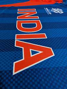 เสื้อเจอร์ซีย์แบบซับลิเมชั่นสั่งทำพิเศษ โลโก้ด้านหน้า โพลีเอสเตอร์ 100% สำหรับการแข่งขันและฝึกซ้อม ระบายอากาศได้ดี แขนสั้น ทรงปกติ เสื้อผ้าสำหรับผู้ใหญ่ - Product Image 4