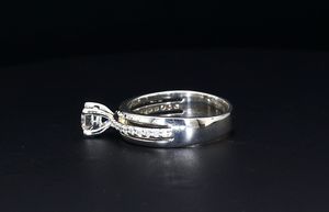 Bague de fiançailles solitaire en diamant de laboratoire de 0,5 ct, or blanc 14 carats, pavé de pierres latérales, bijoux d'anniversaire de mariage pour femmes - Product Image 2