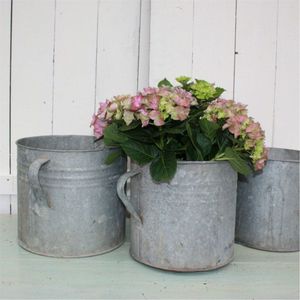Vintage Galvanized Metal Tub Planter Set, Rustic Farmhouse Oval Flower Basin for Indoor Outdoor Garden Decor, Durable Finish <b>Pot</b> - Product Image 5