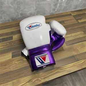 Gants de boxe professionnels personnalisés de qualité supérieure, couleur violet et blanc, en cuir de vachette véritable à 100 %, avec lacets. - Product Image 6