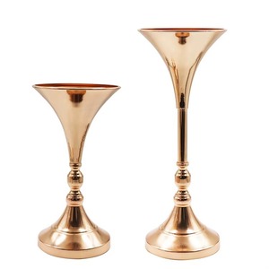 Juego de Jarrones de Mesa Art Deco de Latón de 43.5cm y 32.5cm de Altura, Centro de Mesa de Alta Calidad para Bodas, Hermosos Centros de Mesa - Product Image 1
