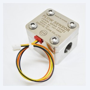 เซ็นเซอร์วัดการไหลของน้ำมัน DIGITAL FLOW 316L สแตนเลสสตีล PT 3/8 เกลียวใน DGT-008SI เซ็นเซอร์วัดการไหลแบบโอวัลเกียร์ - Product Image 1