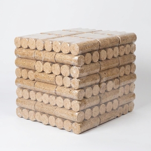 Briquettes de bois naturelles, bois de chauffage écologique, combustible biomasse, faible humidité, source d'énergie renouvelable, haute efficacité - Product Image 1