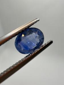 Zafiro azul natural de corte ovalado 1.40CT 7.5x6x3mm, piedra preciosa suelta de Ceilán para la fabricación de joyas por Zehra Gems & Jewellery - Product Image 1