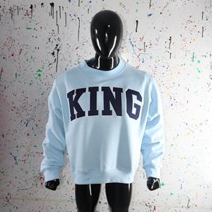 Sudadera KING SKY BLUE con cuello alto, 100% azul marino, con apliques bordados, cuello ancho, URBAN PRODUCTIONS - Product Image 1