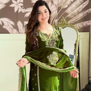 Soirée soirée et réception spéciale entièrement cousue élégante viscose velours nouveautés 2025 Salwar Kameez robes de pelouse - Product Image 2