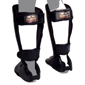 สนับแข้งคุณภาพสูง Fair tex หนังนิ่มทนทานสำหรับมวย MMA คิกบ็อกซิ่ง ฝึกซ้อม ปรับแต่งได้ตามต้องการ - Product Image 5